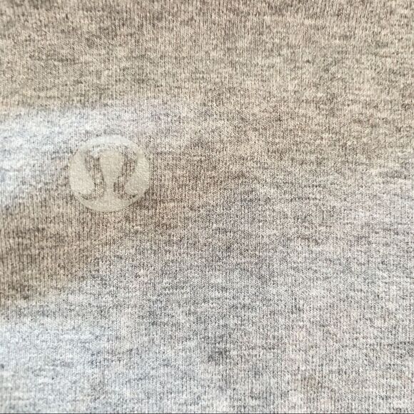 Lululemon Pranotthana Crop Capri Double Waistband Stretch Shorts - Picture 7 of 7